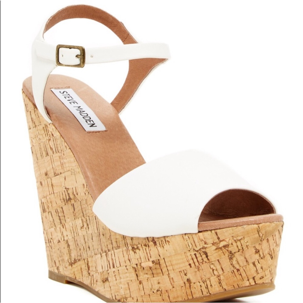 Steve Madden Korkey White Wedges